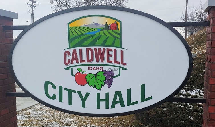 Photo of the sign outside the Caldwell City Hall