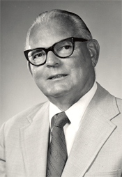 Portrait Picture of Mayor Robert E. Pasley